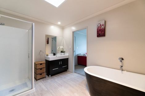 Photo of property in 10 Sunnybrooke Close, Welcome Bay, Tauranga, 3112