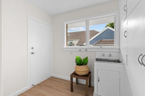 Photo of property in 29 Highfield Place, Avonhead, Christchurch, 8042