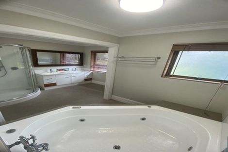 Photo of property in 1/46 Lyons Avenue, Murrays Bay, Auckland, 0630