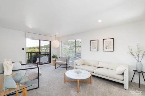 Photo of property in 50 Viewmont Drive, Harbour View, Lower Hutt, 5010