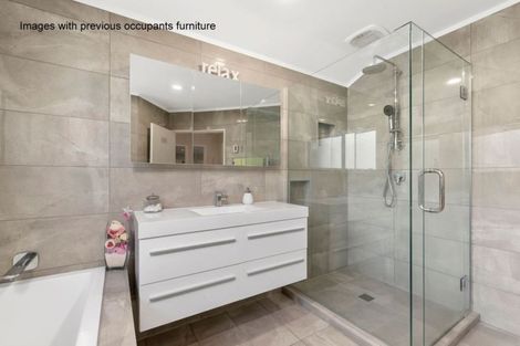 Photo of property in 2/46 Powrie Street, Glenfield, Auckland, 0629