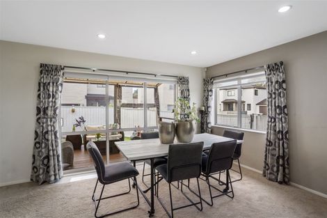 Photo of property in 126c Wellington Street, Howick, Auckland, 2014