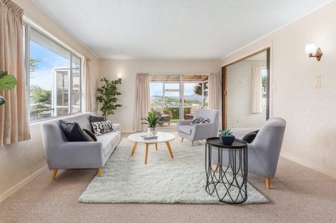 Photo of property in 154 Conclusion Street, Ascot Park, Porirua, 5024