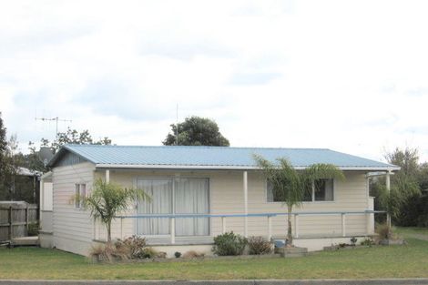 Photo of property in 130a Achilles Avenue, Whangamata, 3620