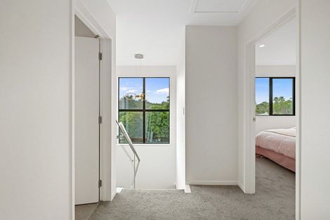 Photo of property in 5/125 Universal Drive, Henderson, Auckland, 0610