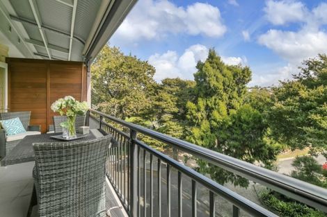 Photo of property in The Grand Apartments, 2b/4 Kell Drive, Albany, Auckland, 0632