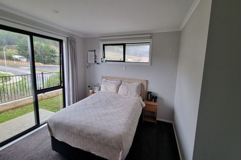 Photo of property in 62 Hokioi Drive, Kenepuru, Porirua, 5022