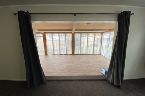 Photo of property in 15 Ross View Terrace, Dinsdale, Hamilton, 3204