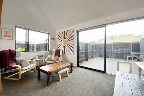 Photo of property in 1/116 Champion Street, Edgeware, Christchurch, 8013