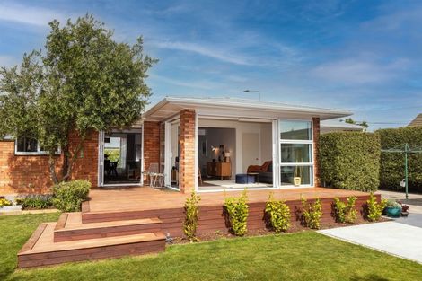 Photo of property in 71 Frankleigh Street, Somerfield, Christchurch, 8024