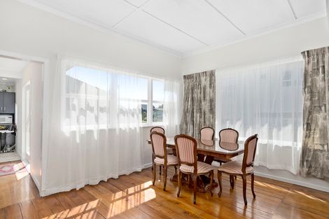 Photo of property in 1282b Papamoa Beach Road, Papamoa Beach, Papamoa, 3118