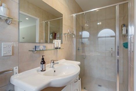 Photo of property in 11 Himalaya Crescent, Lynfield, Auckland, 1042
