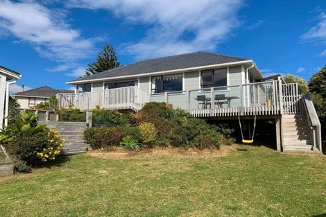 Photo of property in 106 Tireti Road, Titahi Bay, Porirua, 5022