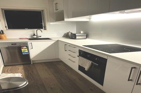 Photo of property in 3/87 Nikau Street, New Lynn, Auckland, 0600