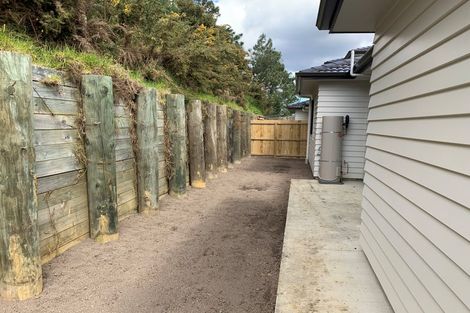 Photo of property in 20 Springhill Lane, Sunnyvale, Auckland, 0612