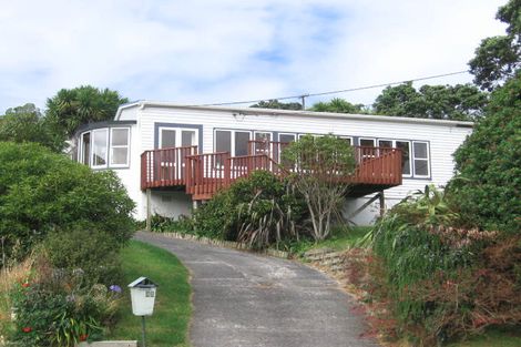 Photo of property in 33 Bankot Crescent, Ngaio, Wellington, 6035