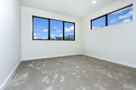 Photo of property in 51 Sunnyheights Road, Orewa, 0931