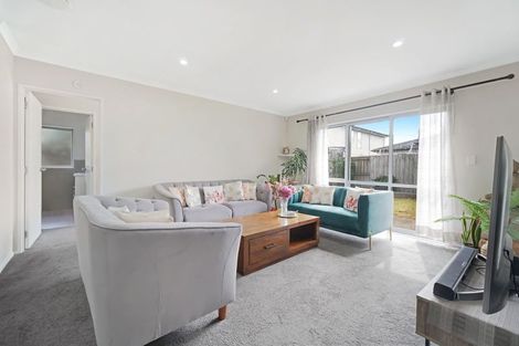 Photo of property in 4 Kaki Lane, Takanini, 2112