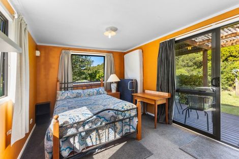 Photo of property in Ruatiti Cottage, 1693 Ruatiti Road, Ruatiti, Raetihi, 4696