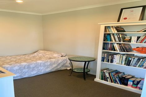 Photo of property in 41 Paul Faith Lane, Te Horo, Otaki, 5581