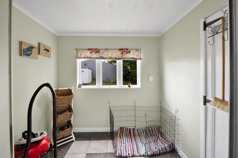 Photo of property in 427 Broadway, Stratford, 4332