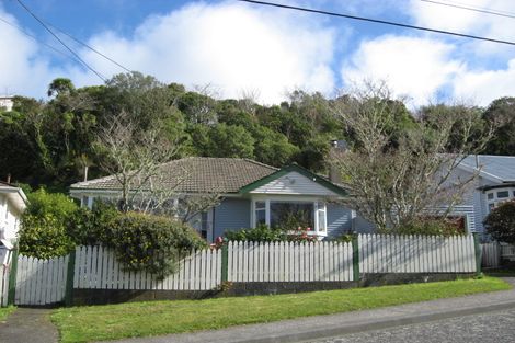 Photo of property in 37 Chamberlain Road, Karori, Wellington, 6012