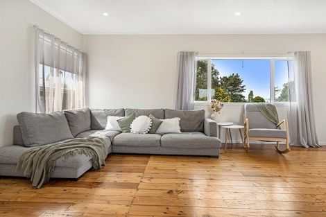 Photo of property in 8 James Mcleod Road, Shelly Beach, Helensville, 0874