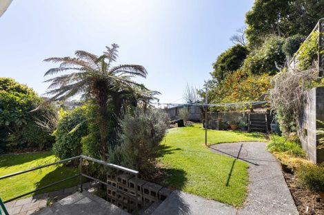 Photo of property in 3 Penrith Street, Westown, New Plymouth, 4310