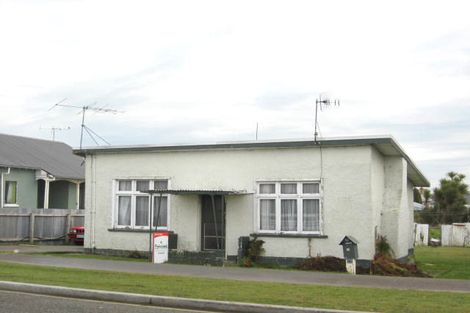 Photo of property in 22 Gordon Street, Strathern, Invercargill, 9812