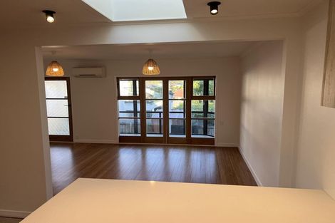 Photo of property in 3/4 Birchfield Road, Hauraki, Auckland, 0622