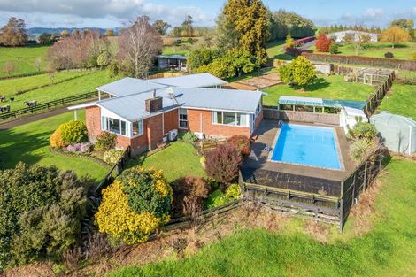 Photo of property in 384 Waikeria Road, Kihikihi, Te Awamutu, 3874