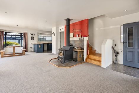 Photo of property in 137 Kenrigg Road West, Kinloch, Taupo, 3377