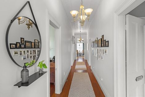 Photo of property in 23 Main Road, Raglan, 3225