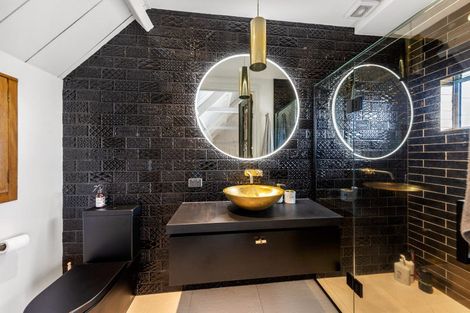 Photo of property in 95a Calliope Road, Stanley Point, Auckland, 0624