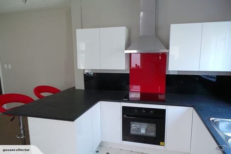 Photo of property in 90 Maupuia Road, Maupuia, Wellington, 6022