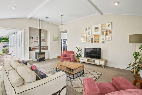 Photo of property in 24 Stoke Street, Westown, New Plymouth, 4310