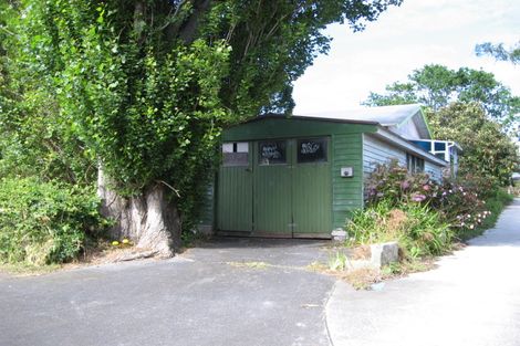 Photo of property in 1 Mona Avenue, Mangere Bridge, Auckland, 2022