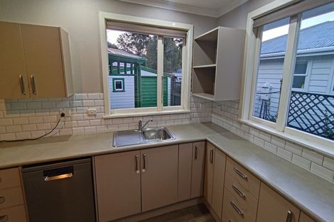 Photo of property in 12 Cruickshank Road, Clouston Park, Upper Hutt, 5018