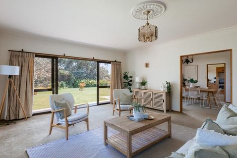 Photo of property in 6 Gerald Place, Omokoroa, 3114