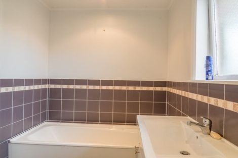 Photo of property in 2 Lakeview Place, Whakatane, 3120