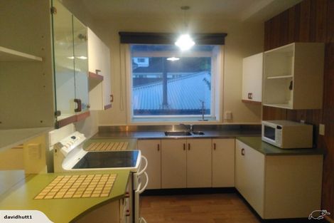 Photo of property in 16 Richmond Avenue, Karori, Wellington, 6012