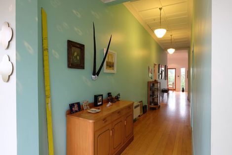 Photo of property in 3 Awanui Street, Birkenhead, Auckland, 0626