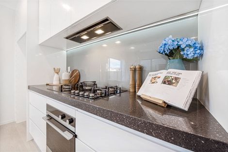 Photo of property in 62 Donegal Park Drive, Flat Bush, Auckland, 2019