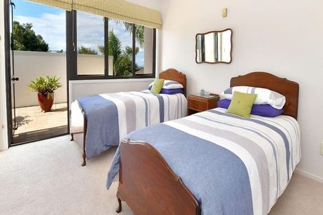 Photo of property in 74 Ardern Avenue, Stanmore Bay, Whangaparaoa, 0932