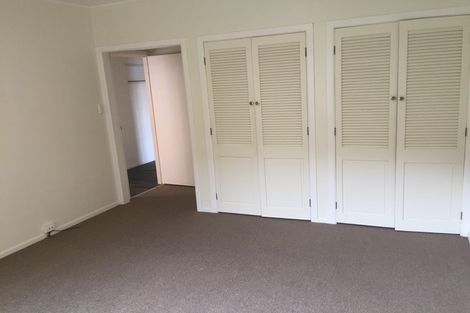 Photo of property in 132 Parkvale Road, Karori, Wellington, 6012