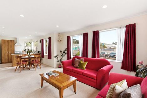 Photo of property in 10/25 Tacy Street, Kilbirnie, Wellington, 6022