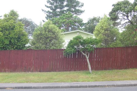Photo of property in 27 Bayview Road, Bayview, Auckland, 0629