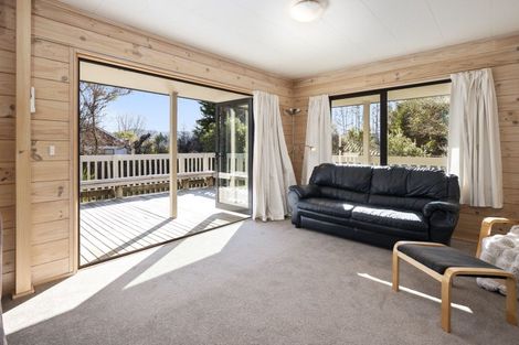 Photo of property in 2/58 Kinloch Road, Kinloch, Taupo, 3377