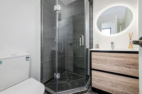 Photo of property in 6/644 Te Atatu Road, Te Atatu Peninsula, Auckland, 0610