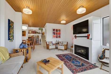 Photo of property in 21 Rama Crescent, Khandallah, Wellington, 6035